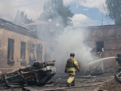 Ukraina melancarkan salah satu pemboman drone terberatnya, saat Rusia menyerang Ukraina
| beritakitanih Ukraina melancarkan salah satu pemboman drone terberatnya, saat Rusia menyerang Ukraina
| beritakitanih