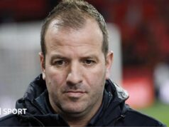 Van der Vaart dikritik karena ‘penghinaan rasis’ terhadap Jepang
| beritakitanih Van der Vaart dikritik karena 'penghinaan rasis' terhadap Jepang
| beritakitanih