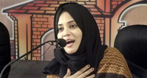 Wanita Kerala MLA Fathima Thahiliya memperingatkan media online terhadap pembuatan film ‘gaya paparazzi’, mengancam tindakan hukum
| beritakitanih Wanita Kerala MLA Fathima Thahiliya memperingatkan media online terhadap pembuatan film 'gaya paparazzi', mengancam tindakan hukum
| beritakitanih