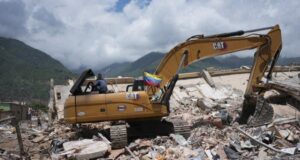 Warga Minnesota Venezuela mencari bantuan untuk korban gempa
| beritakitanih Warga Minnesota Venezuela mencari bantuan untuk korban gempa
| beritakitanih