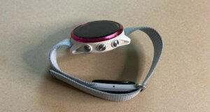 Ya, Anda Dapat Menempatkan Jam Tangan dan Fitbit Air pada Pita yang Sama (tetapi Anda Mungkin Tidak Ingin)
| beritakitanih Ya, Anda Dapat Menempatkan Jam Tangan dan Fitbit Air pada Pita yang Sama (tetapi Anda Mungkin Tidak Ingin)
| beritakitanih