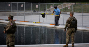 Yang Perlu Diketahui Tentang Masalah di Reflecting Pool dan Klaim Vandalisme Trump
| beritakitanih Yang Perlu Diketahui Tentang Masalah di Reflecting Pool dan Klaim Vandalisme Trump
| beritakitanih