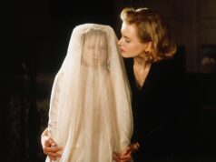 10 Haunted Houses In Movies Where You Couldn’t Pay Us Enough To Stay The Night | beritakitanih 10 Haunted Houses In Movies Where You Couldn't Pay Us Enough To Stay The Night | beritakitanih
