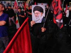 AS melancarkan serangan setelah Iran menembaki kapal sipil di Selat Hormuz
| beritakitanih AS melancarkan serangan setelah Iran menembaki kapal sipil di Selat Hormuz
| beritakitanih