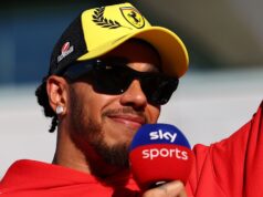 ‘Aku tidak akan berhenti sampai kita tiba di sana!’ – Hamilton menjanjikan gelar kedelapan kepada para penggemar
| beritakitanih 'Aku tidak akan berhenti sampai kita tiba di sana!' - Hamilton menjanjikan gelar kedelapan kepada para penggemar
| beritakitanih