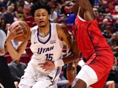 Alexander dari Jazz keluar dari pertandingan Vegas dengan tandu
| beritakitanih Alexander dari Jazz keluar dari pertandingan Vegas dengan tandu
| beritakitanih
