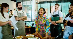 Amex ingin membantu industri restoran memperbaiki salah satu masalah terbesarnya—dan masalahnya bukan pada biaya makanan
| beritakitanih Amex ingin membantu industri restoran memperbaiki salah satu masalah terbesarnya—dan masalahnya bukan pada biaya makanan
| beritakitanih