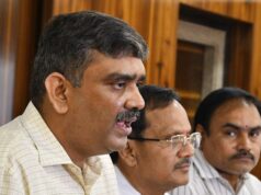 Andhra Pradesh menaikkan usia pensiun menjadi 62 tahun bagi karyawan PSU, Perusahaan
| beritakitanih Andhra Pradesh menaikkan usia pensiun menjadi 62 tahun bagi karyawan PSU, Perusahaan
| beritakitanih