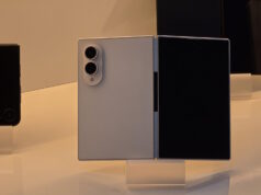 Apakah Samsung diam-diam menampilkan Galaxy Z Fold 8 lebih awal? Leak memamerkannya dengan sebuah foto
| beritakitanih Apakah Samsung diam-diam menampilkan Galaxy Z Fold 8 lebih awal? Leak memamerkannya dengan sebuah foto
| beritakitanih