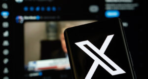 Aplikasi X untuk iOS kini memiliki editor video bawaan
| beritakitanih Aplikasi X untuk iOS kini memiliki editor video bawaan
| beritakitanih