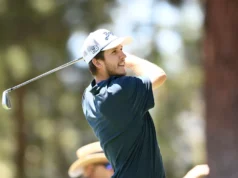 Austin Reaves bermain golf sambil menelepon agen dalam kegilaan agen bebas NBA
| beritakitanih Austin Reaves bermain golf sambil menelepon agen dalam kegilaan agen bebas NBA
| beritakitanih