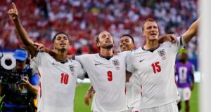 Bagaimana Oasis ‘Wonderwall’ Menjadi Lagu Tidak Resmi untuk Piala Dunia Epik Inggris
| beritakitanih Bagaimana Oasis 'Wonderwall' Menjadi Lagu Tidak Resmi untuk Piala Dunia Epik Inggris
| beritakitanih