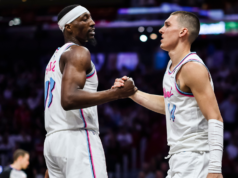 Bam Adebayo, Tyler Herro terlibat pertengkaran fisik di lapangan latihan Las Vegas, menurut laporan
| beritakitanih Bam Adebayo, Tyler Herro terlibat pertengkaran fisik di lapangan latihan Las Vegas, menurut laporan
| beritakitanih