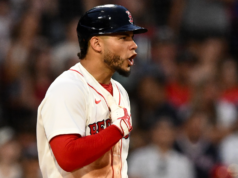 Bangku kosong dalam pertandingan Red Sox vs. Nationals saat Willson Contreras menyerang, melempar helm ke Cade Cavalli
| beritakitanih Bangku kosong dalam pertandingan Red Sox vs. Nationals saat Willson Contreras menyerang, melempar helm ke Cade Cavalli
| beritakitanih