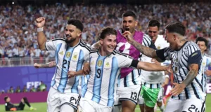 Barcelona akan kembali dengan tawaran yang lebih baik Julian Alvarez bertujuan untuk menyelesaikan kesepakatan pada akhir bulan
| beritakitanih Barcelona akan kembali dengan tawaran yang lebih baik Julian Alvarez bertujuan untuk menyelesaikan kesepakatan pada akhir bulan
| beritakitanih