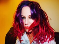 Bassist L7 Jennifer Finch Didiagnosis Mengidap Kanker Otak Agresif: ‘Kita Semua Hancur’
| beritakitanih Bassist L7 Jennifer Finch Didiagnosis Mengidap Kanker Otak Agresif: 'Kita Semua Hancur'
| beritakitanih