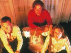 Ben Folds Five Merayakan 30 Tahun Debut Self-Title Dengan Penerbitan Ulang Menampilkan Versi Lagu Klasik yang Belum Digali
| beritakitanih Ben Folds Five Merayakan 30 Tahun Debut Self-Title Dengan Penerbitan Ulang Menampilkan Versi Lagu Klasik yang Belum Digali
| beritakitanih