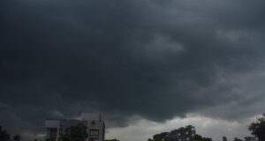 Benggala Barat: IMD mengeluarkan peringatan merah untuk hujan lebat karena tekanan rendah terjadi di Teluk Benggala
| beritakitanih Benggala Barat: IMD mengeluarkan peringatan merah untuk hujan lebat karena tekanan rendah terjadi di Teluk Benggala
| beritakitanih