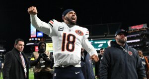 Bertaruh pada Beruang pada tahun 2026: Lihat bagaimana total kemenangan Chicago, peluang Super Bowl yang sedang tren, dan taruhan terbaik kami
| beritakitanih Bertaruh pada Beruang pada tahun 2026: Lihat bagaimana total kemenangan Chicago, peluang Super Bowl yang sedang tren, dan taruhan terbaik kami
| beritakitanih