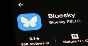 Bluesky memiliki CEO resmi lagi
| beritakitanih Bluesky memiliki CEO resmi lagi
| beritakitanih