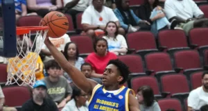 Brandon McCoy bintang 5 bertahan dengan bola basket Michigan: Laporan
| beritakitanih Brandon McCoy bintang 5 bertahan dengan bola basket Michigan: Laporan
| beritakitanih