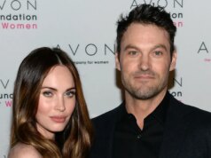 Brian Austin Green Menguraikan Pelajaran dari 15 Tahun Hubungan Megan Fox
| beritakitanih Brian Austin Green Menguraikan Pelajaran dari 15 Tahun Hubungan Megan Fox
| beritakitanih