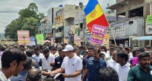 CM Karnataka mengangkat masalah bendungan Mekedatu demi keuntungan politik: Anbumani Ramadoss
| beritakitanih CM Karnataka mengangkat masalah bendungan Mekedatu demi keuntungan politik: Anbumani Ramadoss
| beritakitanih