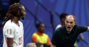 Carra: Tuchel menciptakan masalah di bek kanan dengan ‘keputusan aneh’
| beritakitanih Carra: Tuchel menciptakan masalah di bek kanan dengan 'keputusan aneh'
| beritakitanih