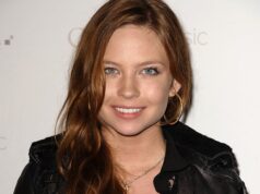 Daveigh Chase Meninggalkan Harta $400,000 Setelah Meninggal Tanpa Surat Wasiat
| beritakitanih Daveigh Chase Meninggalkan Harta $400,000 Setelah Meninggal Tanpa Surat Wasiat
| beritakitanih