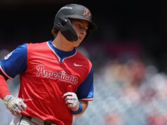 De Vries, bintang Flewelling di MLB Futures Game
| beritakitanih De Vries, bintang Flewelling di MLB Futures Game
| beritakitanih