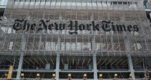 Departemen Kehakiman memanggil reporter New York Times atas pelaporan Air Force One
| beritakitanih Departemen Kehakiman memanggil reporter New York Times atas pelaporan Air Force One
| beritakitanih