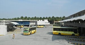 Departemen Perhubungan akan berkonsultasi dengan Tiruppur dengan operator bus swasta pada tanggal 7 Juli untuk mengatasi keluhan revisi tarif “Sepihak”.
| beritakitanih Departemen Perhubungan akan berkonsultasi dengan Tiruppur dengan operator bus swasta pada tanggal 7 Juli untuk mengatasi keluhan revisi tarif “Sepihak”.
| beritakitanih