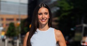 Di Dalam Kesibukan Nina Dobrev Sejak Mengakhiri Pertunangan dengan Shaun White
| beritakitanih Di Dalam Kesibukan Nina Dobrev Sejak Mengakhiri Pertunangan dengan Shaun White
| beritakitanih