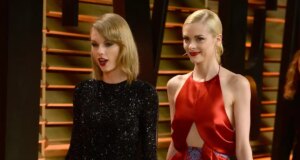 Di Dalam Persahabatan Taylor Swift dan Jaime King Selama Bertahun-Tahun
| beritakitanih Di Dalam Persahabatan Taylor Swift dan Jaime King Selama Bertahun-Tahun
| beritakitanih