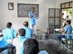 Di Penjara Pusat Visakhapatnam, mempelajari keterampilan untuk hidup jauh dari kejahatan
| beritakitanih Di Penjara Pusat Visakhapatnam, mempelajari keterampilan untuk hidup jauh dari kejahatan
| beritakitanih