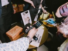 Dumb Co menantang saya untuk menukar iPhone saya dengan ponsel flip yang diretas
| beritakitanih Dumb Co menantang saya untuk menukar iPhone saya dengan ponsel flip yang diretas
| beritakitanih