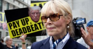 E. Jean Carroll menerima $5,6 juta dari Trump dalam kasus pelecehan seksual dan pencemaran nama baik
| beritakitanih E. Jean Carroll menerima $5,6 juta dari Trump dalam kasus pelecehan seksual dan pencemaran nama baik
| beritakitanih