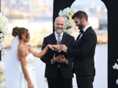 EP ‘Married at First Sight’ pada Perombakan Besar Musim 20, Mengganti Pakar dan Menambahkan Wajah yang Dikenal
| beritakitanih EP 'Married at First Sight' pada Perombakan Besar Musim 20, Mengganti Pakar dan Menambahkan Wajah yang Dikenal
| beritakitanih