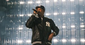 Eksklusif: Bagaimana Jay-Z Melakukan Pertunjukan Penuh Kejutan Selama Musim Panas Terliar di New York
| beritakitanih Eksklusif: Bagaimana Jay-Z Melakukan Pertunjukan Penuh Kejutan Selama Musim Panas Terliar di New York
| beritakitanih