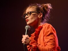 Fiona Apple Ingin Menulis Tentang ‘Rentetan Kengerian Tanpa Akhir’ di Dunia Saat Ini
| beritakitanih Fiona Apple Ingin Menulis Tentang 'Rentetan Kengerian Tanpa Akhir' di Dunia Saat Ini
| beritakitanih