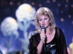Forever No. 1: Bonnie Tyler’s ‘Total Eclipse of the Heart’ | beritakitanih Forever No. 1: Bonnie Tyler’s ‘Total Eclipse of the Heart’ | beritakitanih