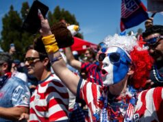 Foto: Para penggemar berkumpul di Bay Area untuk pertandingan Piala Dunia antara AS dan Bosnia-Herzegovina
| beritakitanih Foto: Para penggemar berkumpul di Bay Area untuk pertandingan Piala Dunia antara AS dan Bosnia-Herzegovina
| beritakitanih