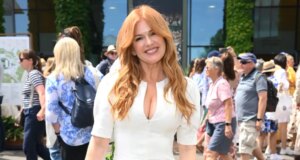 Gaun Putih Mendefinisikan Pinggang Isla Fisher Adalah Kemenangan Wimbledon
| beritakitanih Gaun Putih Mendefinisikan Pinggang Isla Fisher Adalah Kemenangan Wimbledon
| beritakitanih