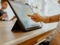 Gemini bisa memahami dunia di sekitarmu, tapi jangan biarkan dia mengamati anak-anakmu dulu
| beritakitanih Gemini bisa memahami dunia di sekitarmu, tapi jangan biarkan dia mengamati anak-anakmu dulu
| beritakitanih