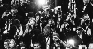 Getty Images Mengabaikan Penggabungan $3,7 Miliar Dengan Shutterstock
| beritakitanih Getty Images Mengabaikan Penggabungan $3,7 Miliar Dengan Shutterstock
| beritakitanih