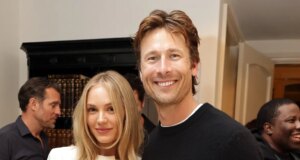 Glen Powell Keras Meluncurkan Romansa Michelle Randolph Dengan Foto Berciuman
| beritakitanih Glen Powell Keras Meluncurkan Romansa Michelle Randolph Dengan Foto Berciuman
| beritakitanih