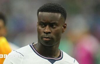 Guehi bisa melewatkan pertandingan Norwegia karena cedera hamstring
| beritakitanih Guehi bisa melewatkan pertandingan Norwegia karena cedera hamstring
| beritakitanih
