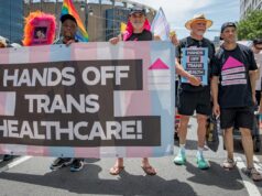 HHS Trump mengabaikan ancaman untuk menahan pendanaan Medicare dan Medicaid untuk perawatan trans
| beritakitanih HHS Trump mengabaikan ancaman untuk menahan pendanaan Medicare dan Medicaid untuk perawatan trans
| beritakitanih