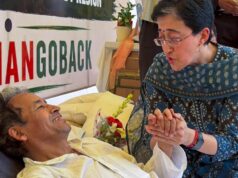 Hari ke-24 protes CJP: Wangchuk kehilangan 8,2 kg saat puasa memasuki hari ke-16; ‘nyawa dipertaruhkan’, kata Dipke
| beritakitanih Hari ke-24 protes CJP: Wangchuk kehilangan 8,2 kg saat puasa memasuki hari ke-16; 'nyawa dipertaruhkan', kata Dipke
| beritakitanih
