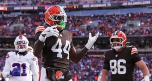 Harold Fannin Jr. dari Browns menerima proyeksi ‘panah ke atas’ yang bagus dari eksekutif NFC
| beritakitanih Harold Fannin Jr. dari Browns menerima proyeksi 'panah ke atas' yang bagus dari eksekutif NFC
| beritakitanih
